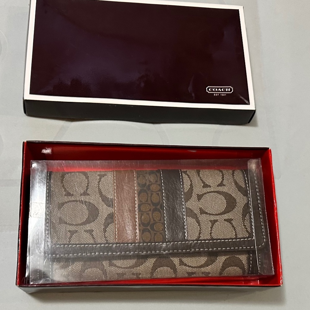Coach Signature Canvas Trifold Wallet - Brown/Tan